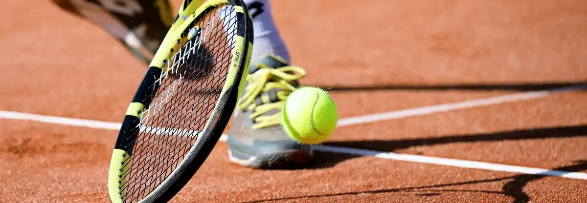 Outdoor-Sport in der Pfalz: Tennis